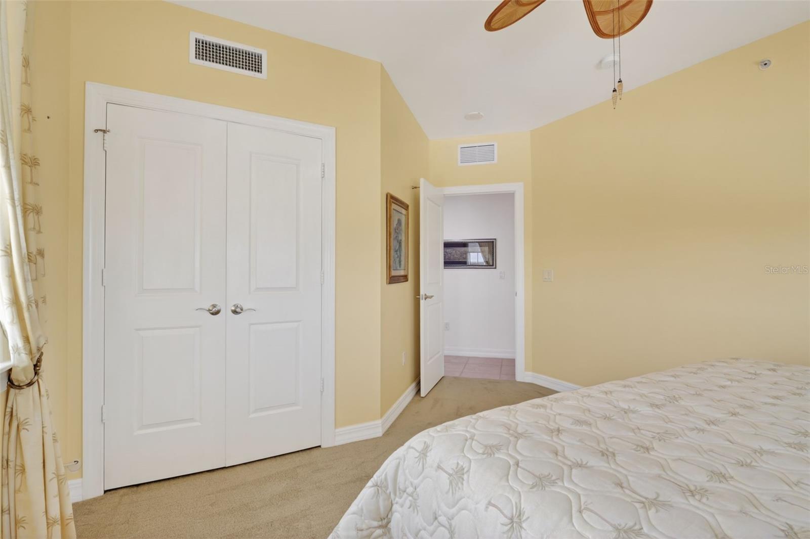 Image 22 of 100 For 3426 Hancock Bridge Parkway 1008