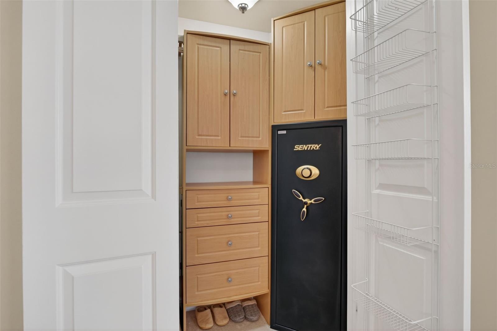 Image 35 of 100 For 3426 Hancock Bridge Parkway 1008