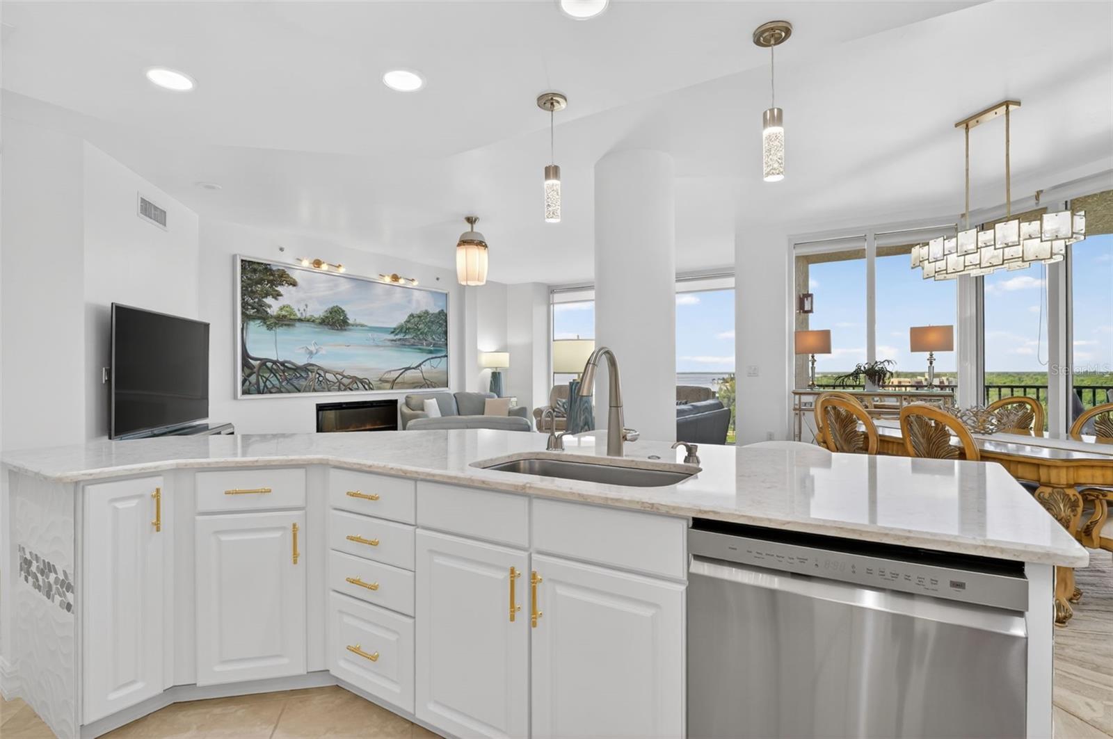 Image 5 of 100 For 3426 Hancock Bridge Parkway 1008