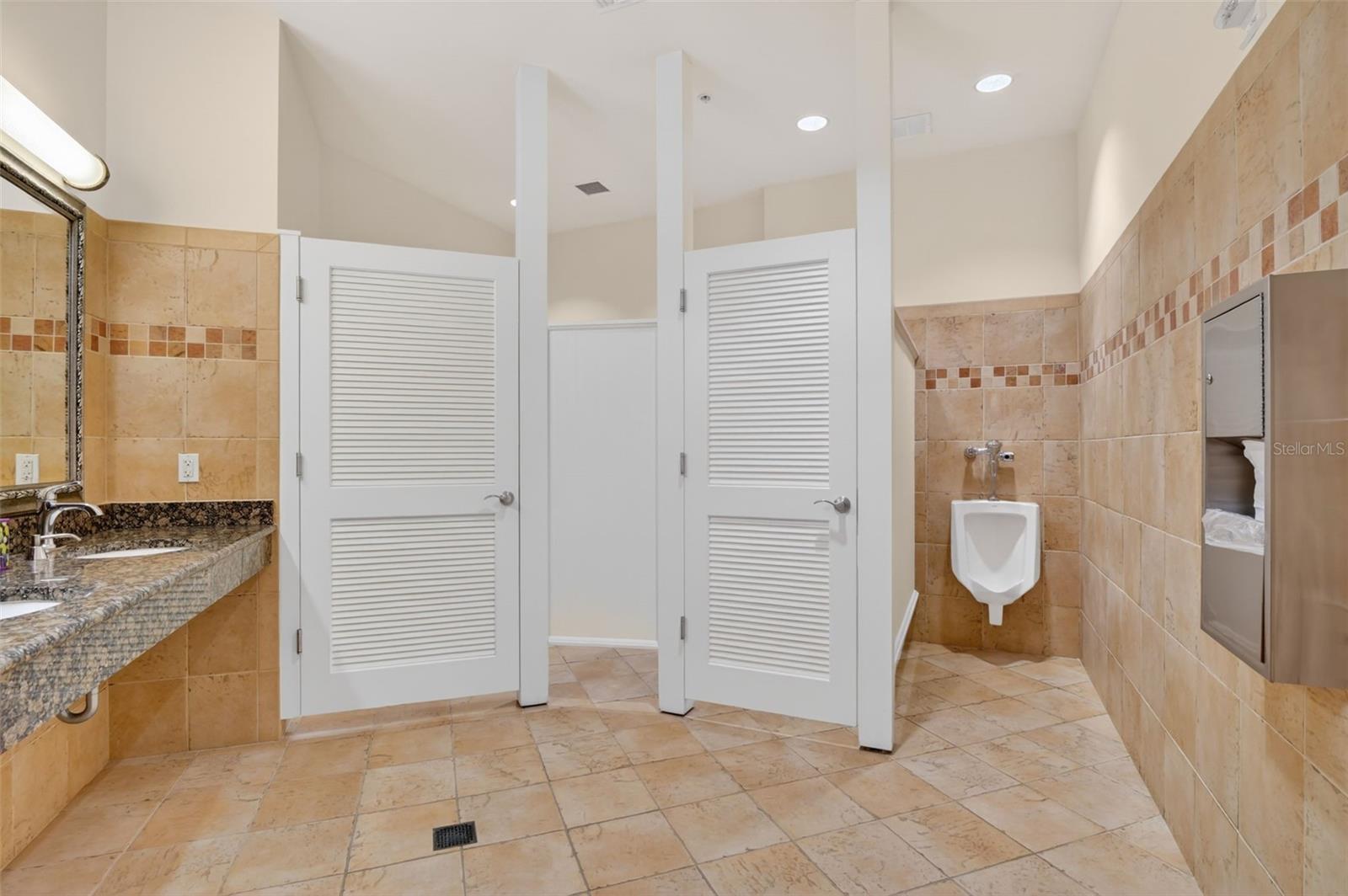 Image 59 of 100 For 3426 Hancock Bridge Parkway 1008