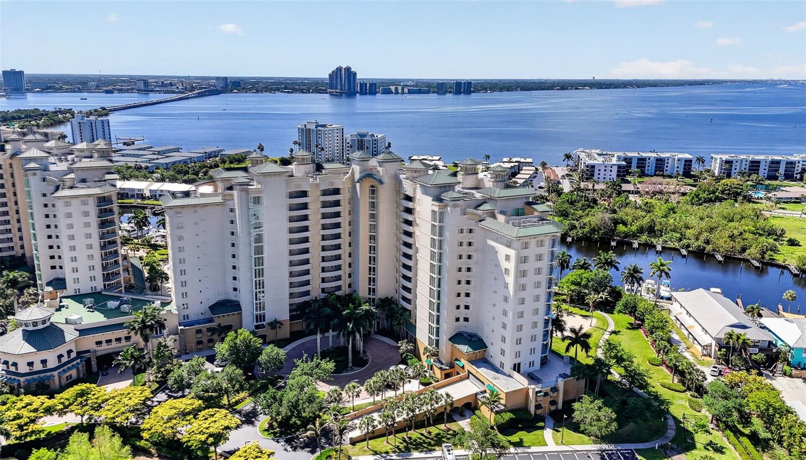 Image 86 of 100 For 3426 Hancock Bridge Parkway 1008
