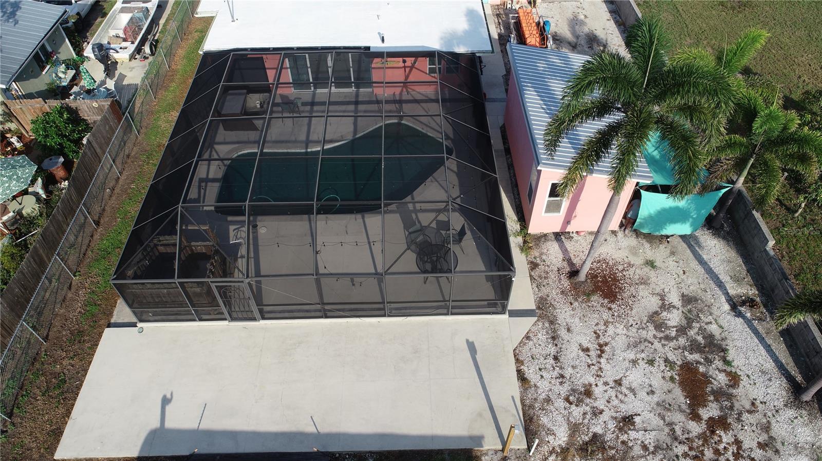 Image 11 of 78 For 232 Darst Avenue