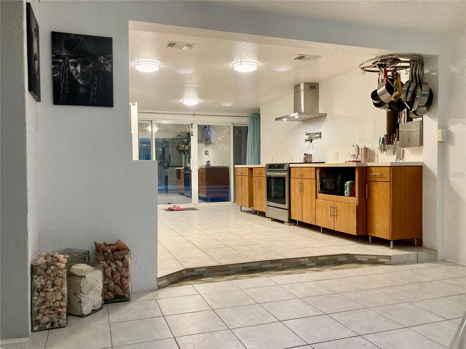 Image 51 of 78 For 232 Darst Avenue