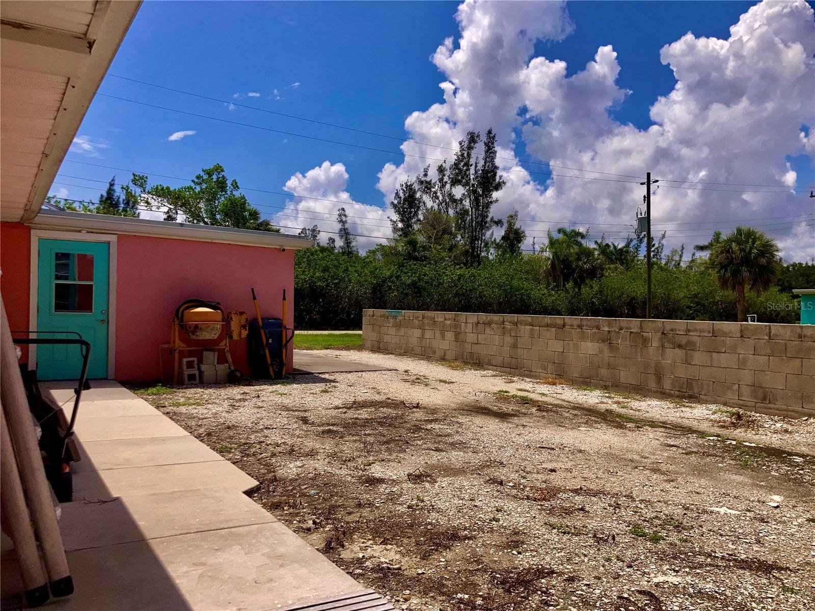 Image 77 of 78 For 232 Darst Avenue