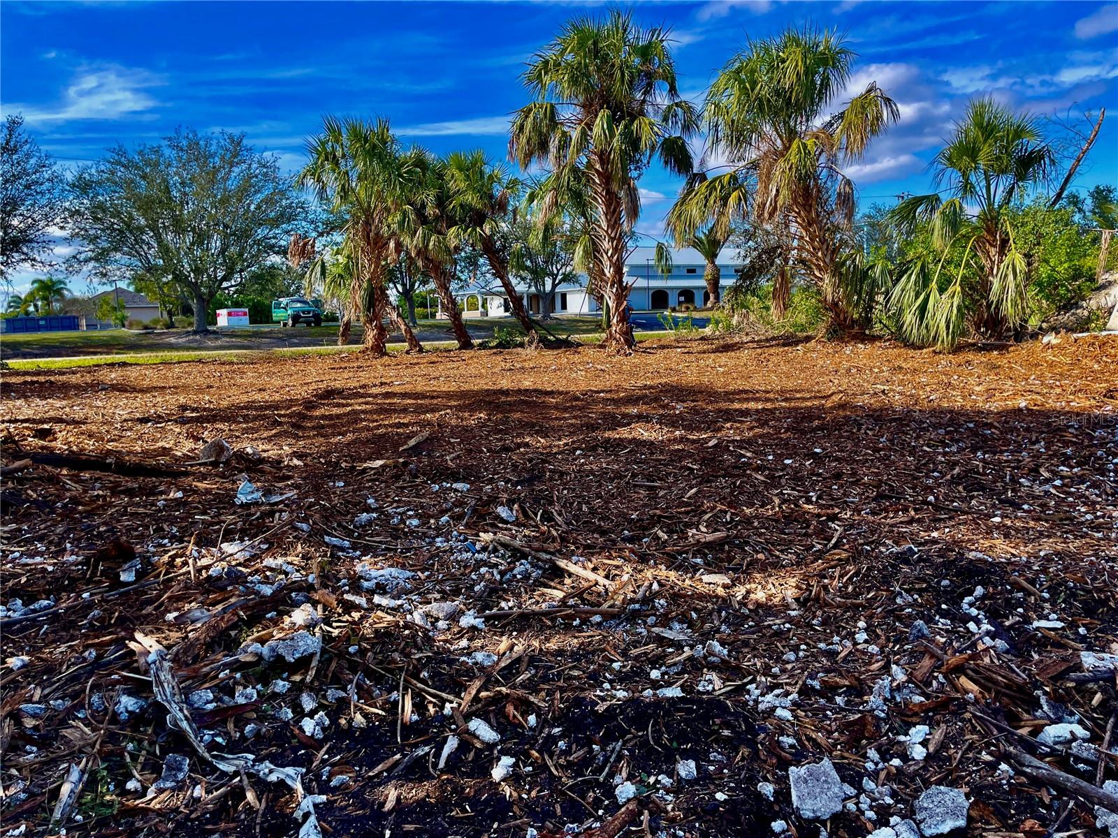 Image 2 of 13 For 4114 Palm Drive