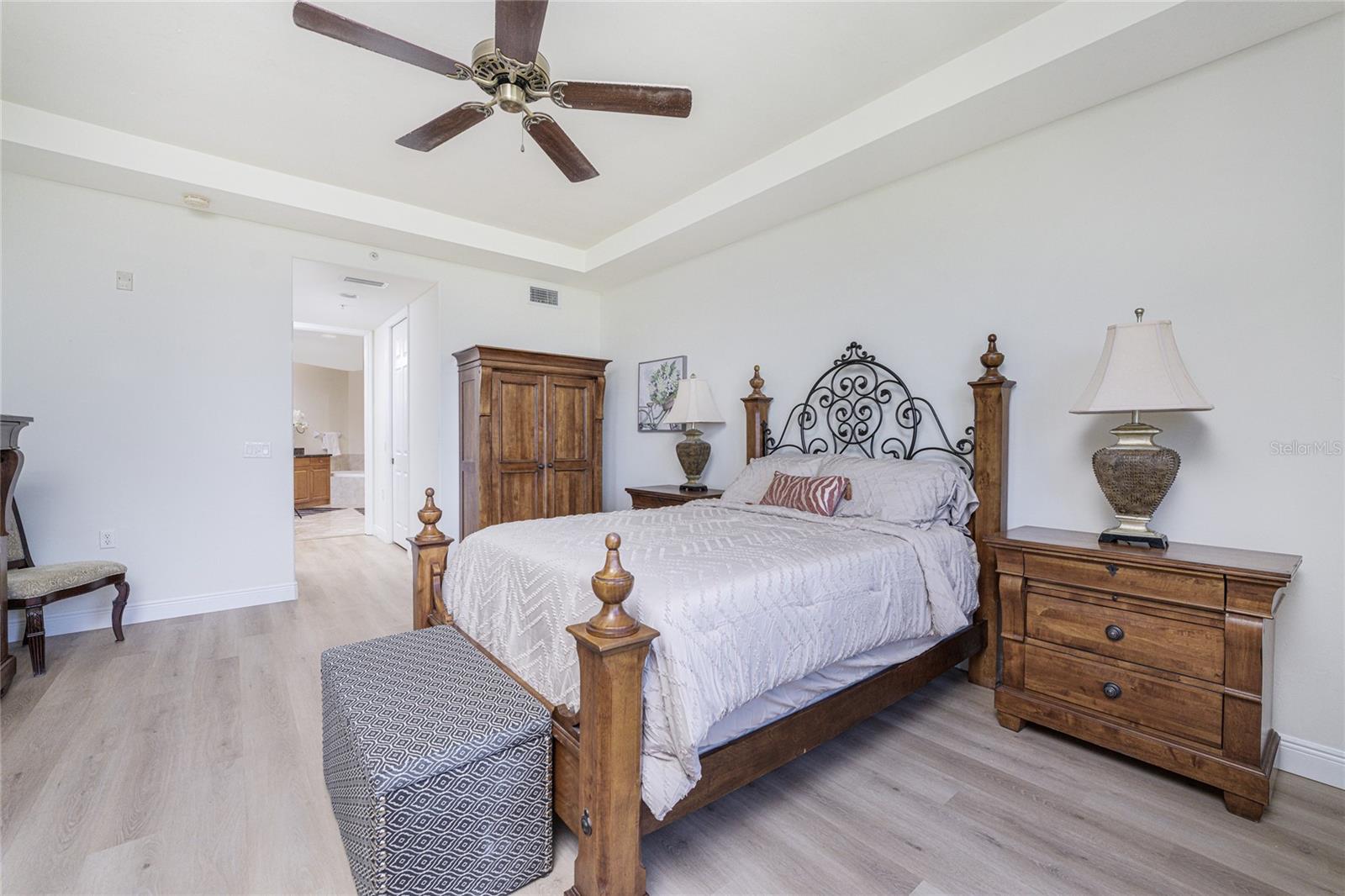 Image 19 of 35 For 85 Vivante Boulevard 8524