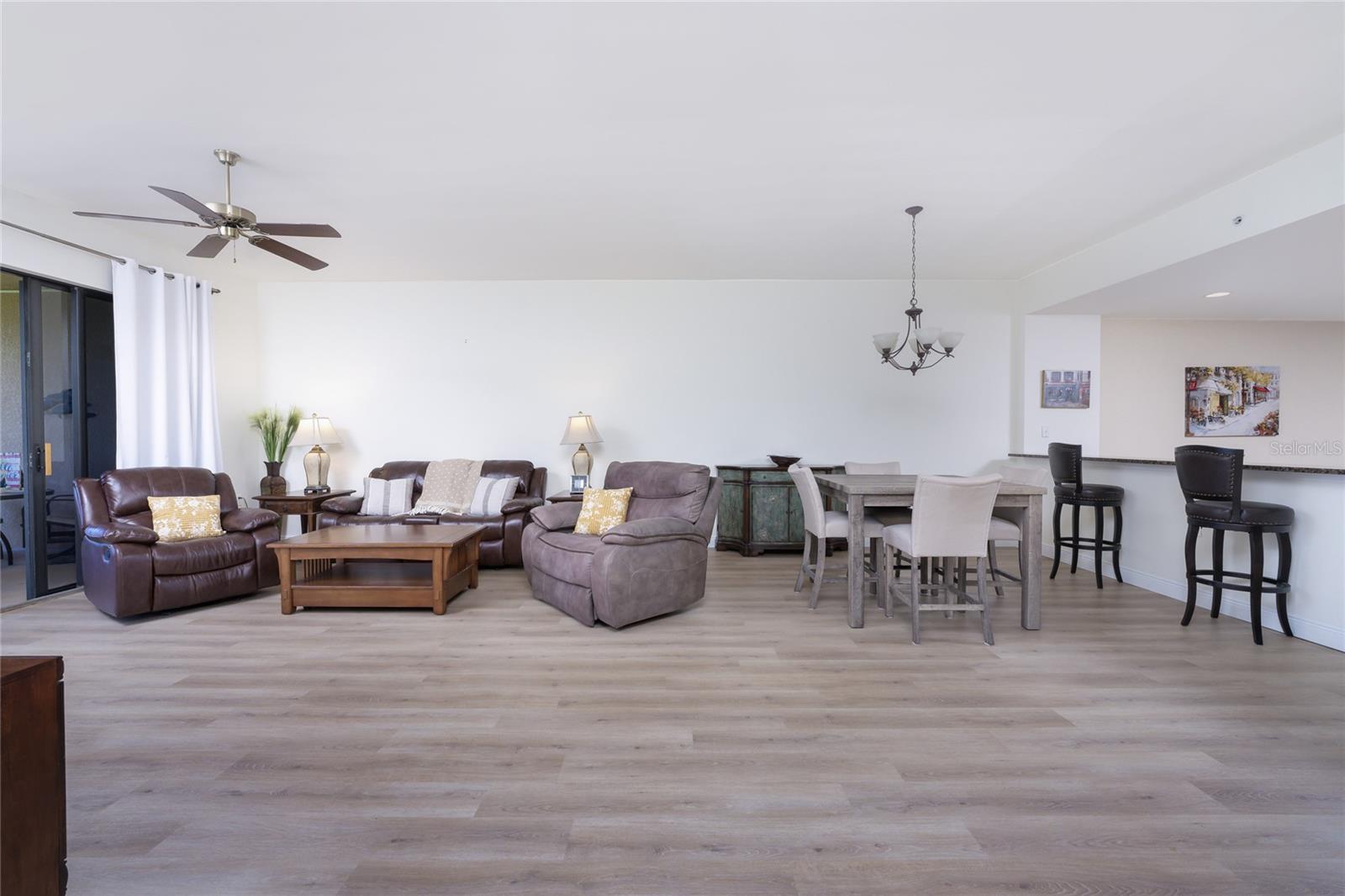 Image 2 of 35 For 85 Vivante Boulevard 8524