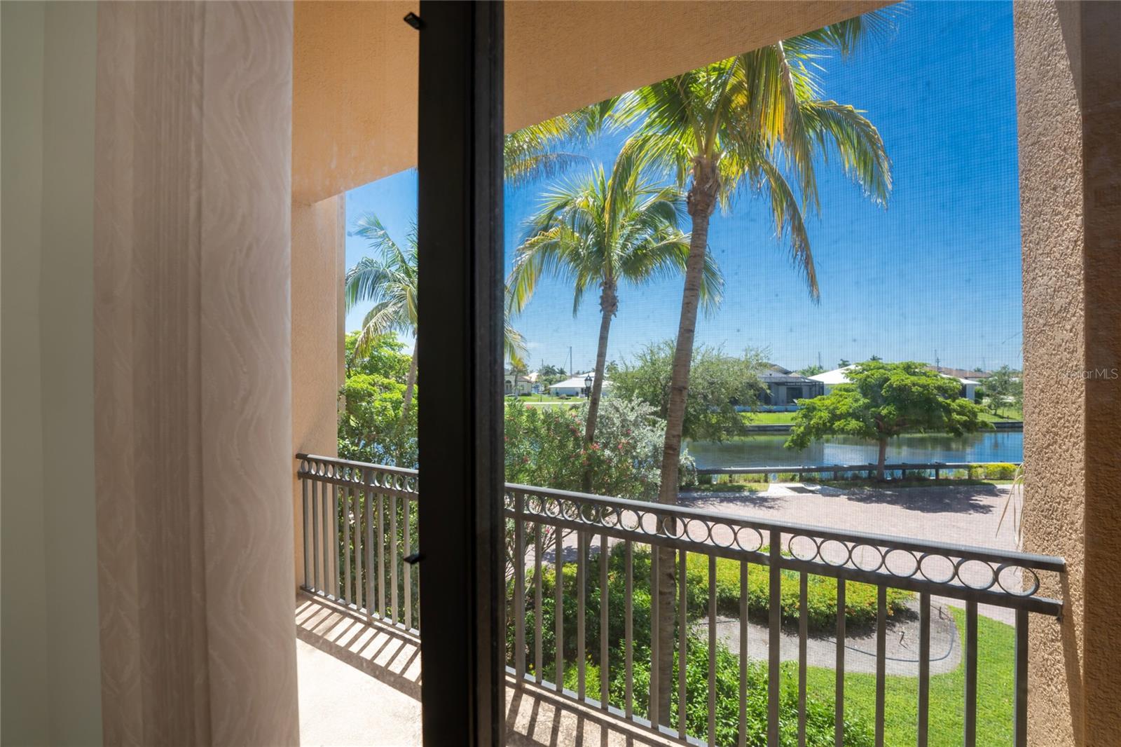Image 26 of 35 For 85 Vivante Boulevard 8524