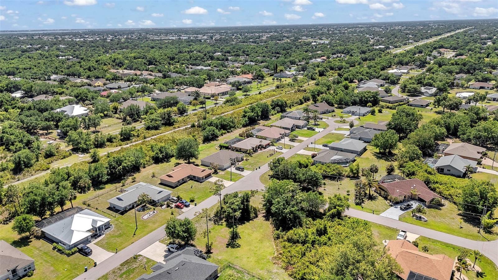 Image 15 of 28 For 27298 Porto Nacional Drive