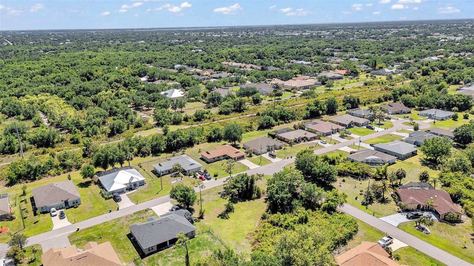 Image 17 of 28 For 27298 Porto Nacional Drive