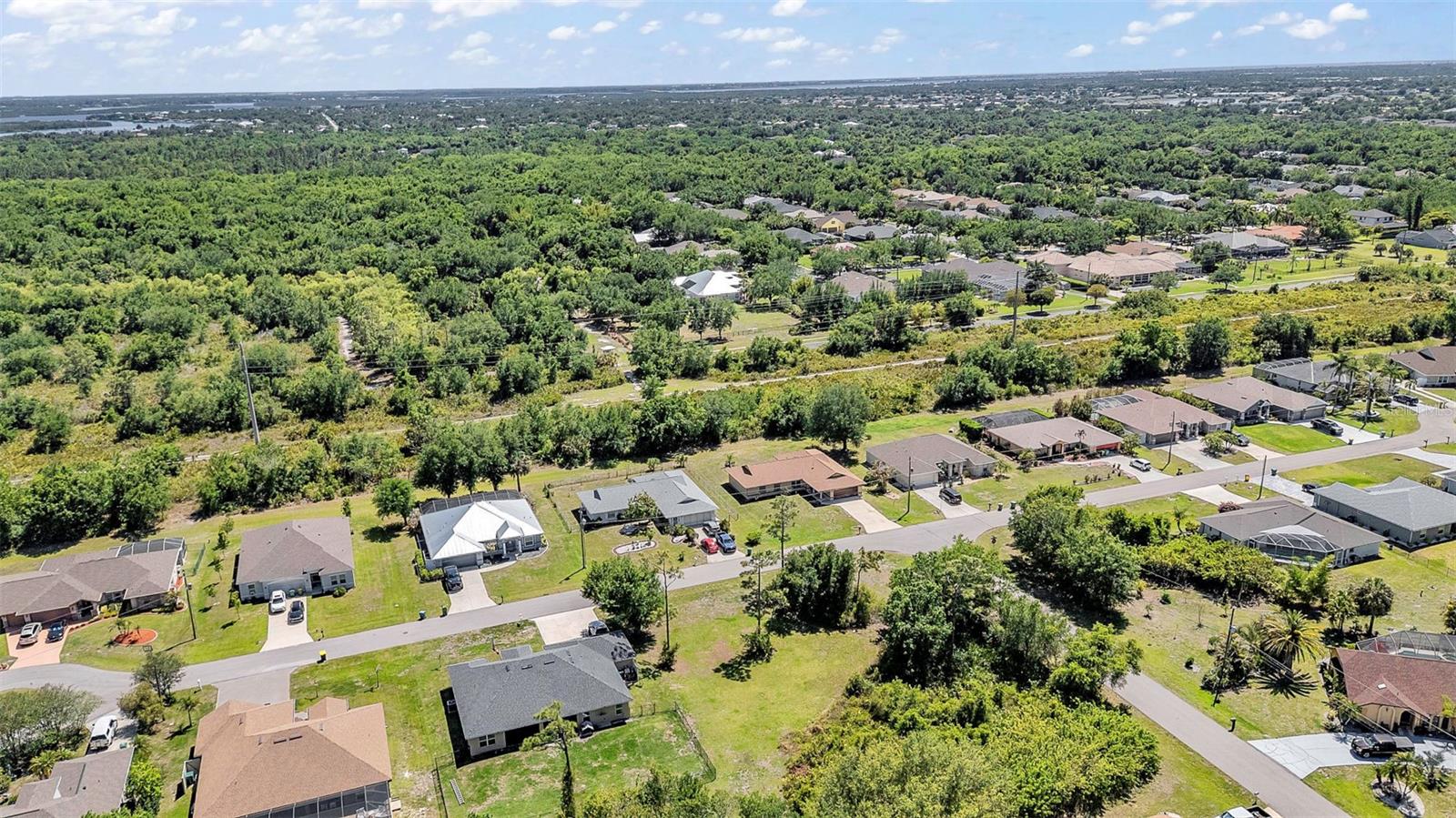 Image 18 of 28 For 27298 Porto Nacional Drive
