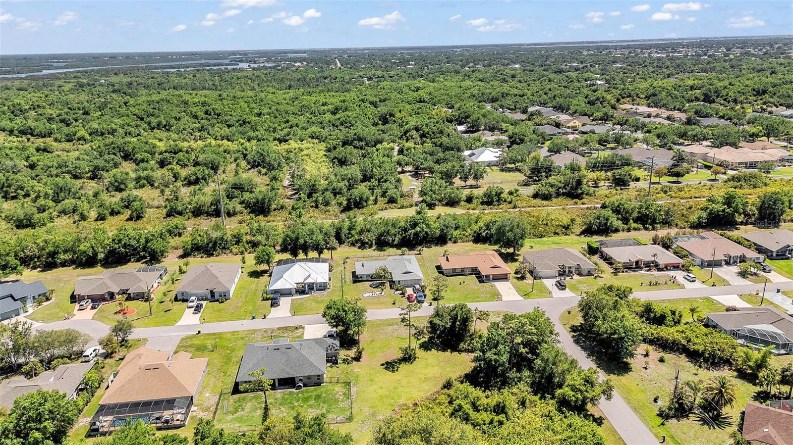 Image 19 of 28 For 27298 Porto Nacional Drive