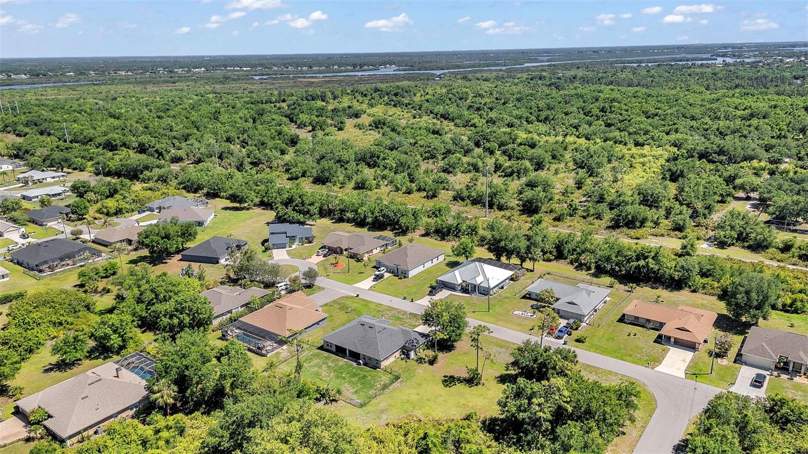 Image 22 of 28 For 27298 Porto Nacional Drive