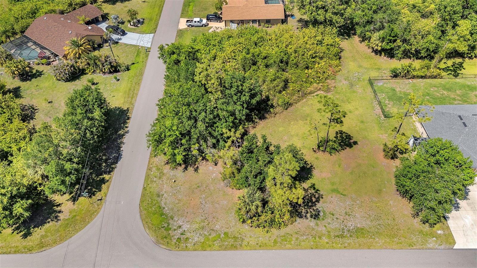 Image 8 of 28 For 27298 Porto Nacional Drive