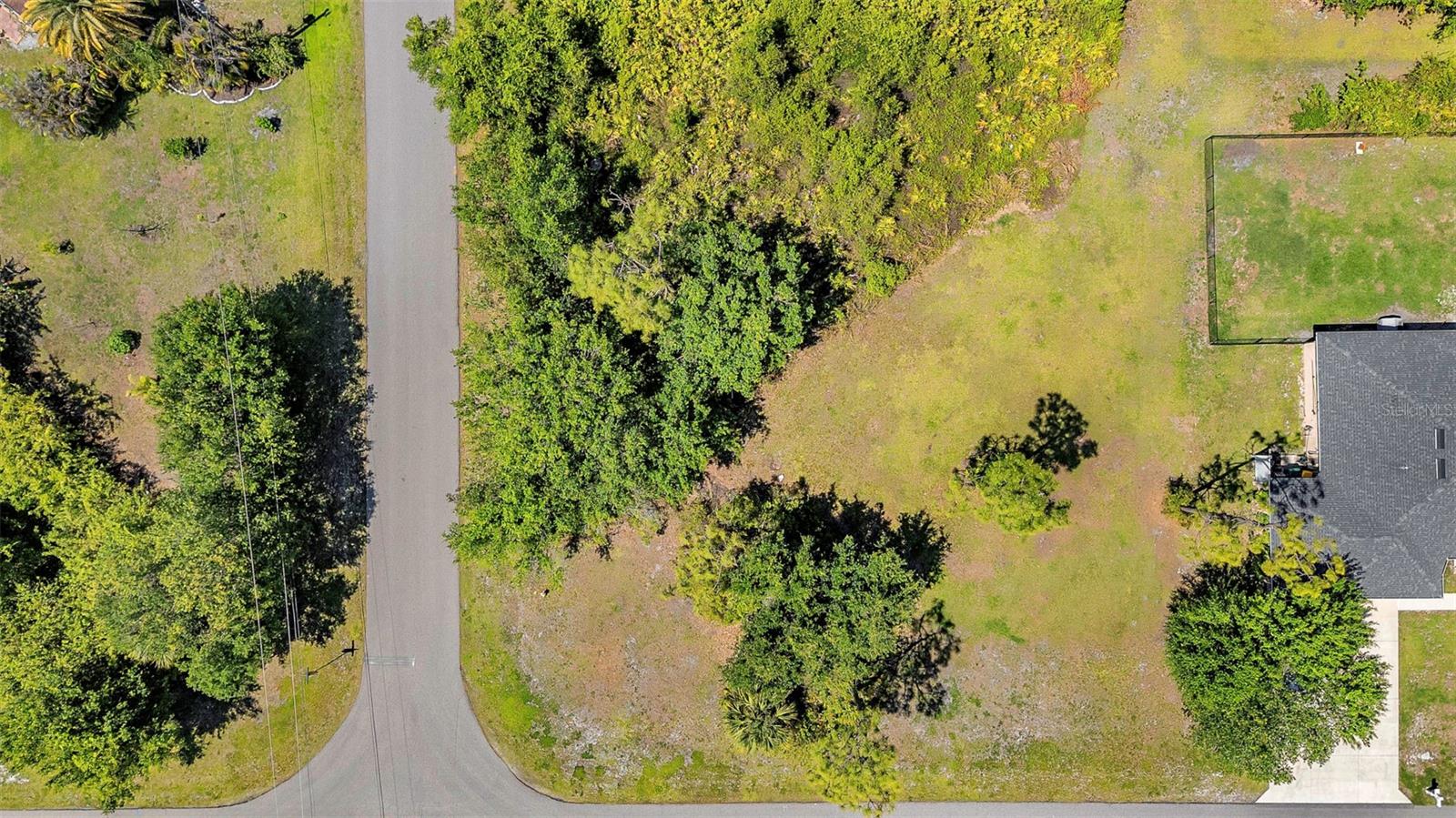 Image 9 of 28 For 27298 Porto Nacional Drive