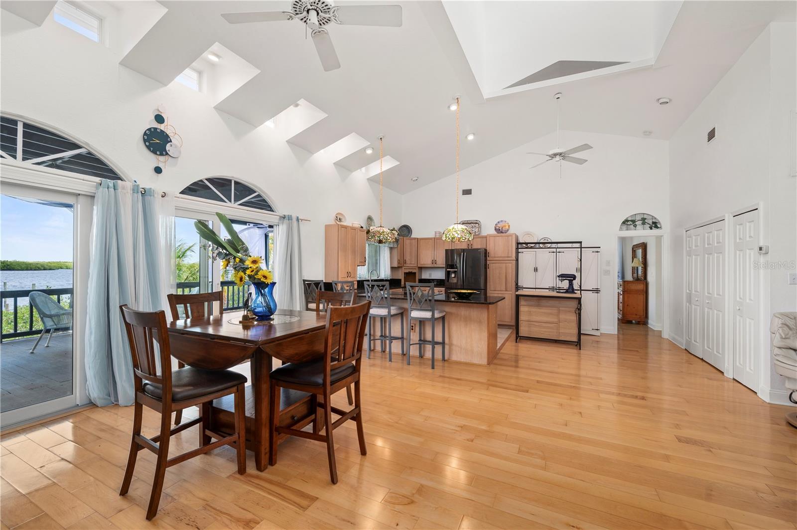 Image 27 of 68 For 27414 Misty Avenue