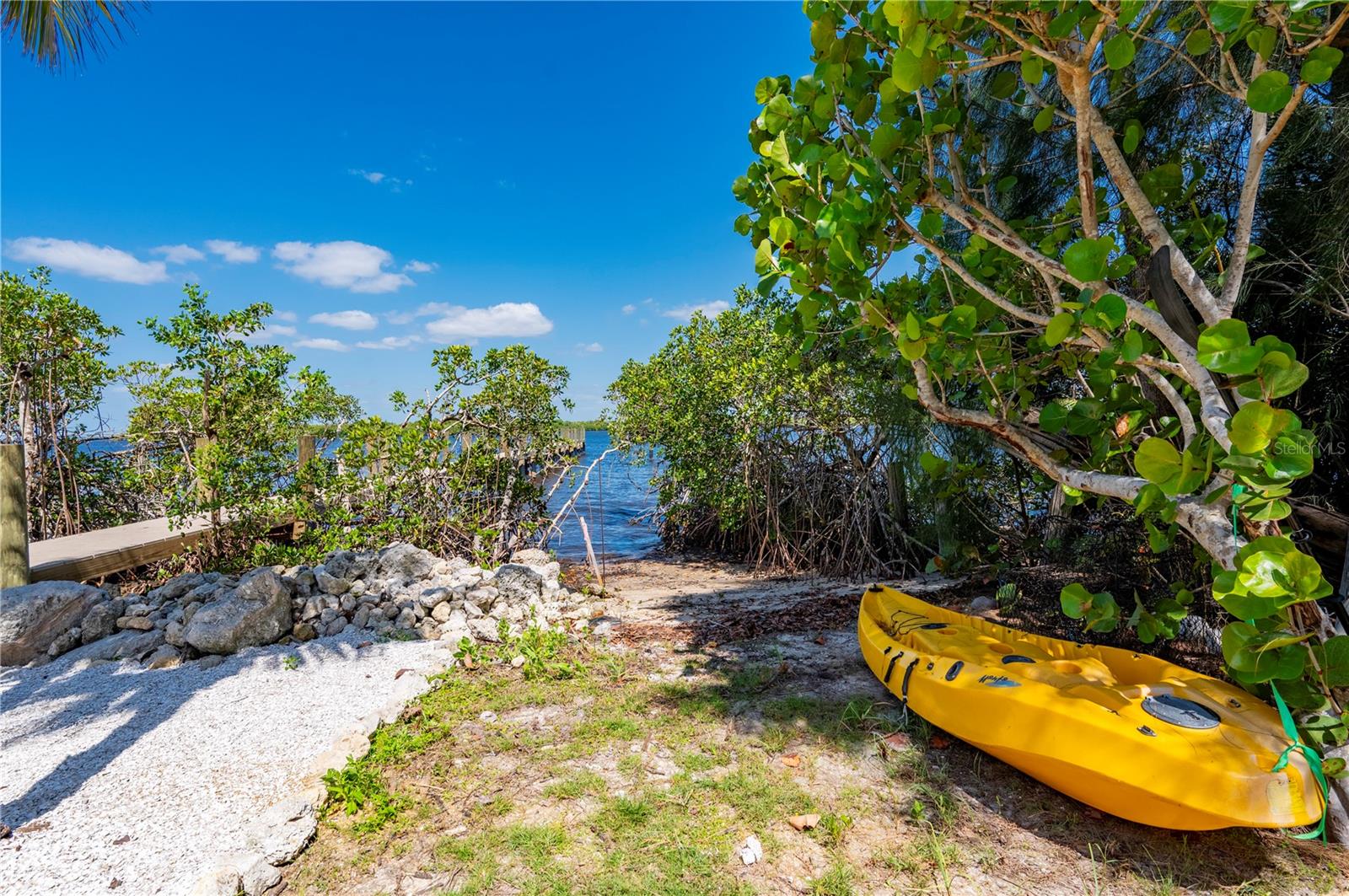 Image 50 of 68 For 27414 Misty Avenue