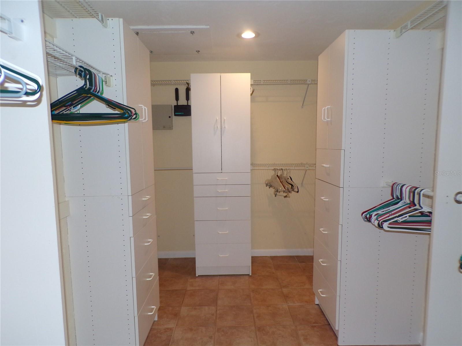 Image 14 of 56 For 1412 Grebe Court
