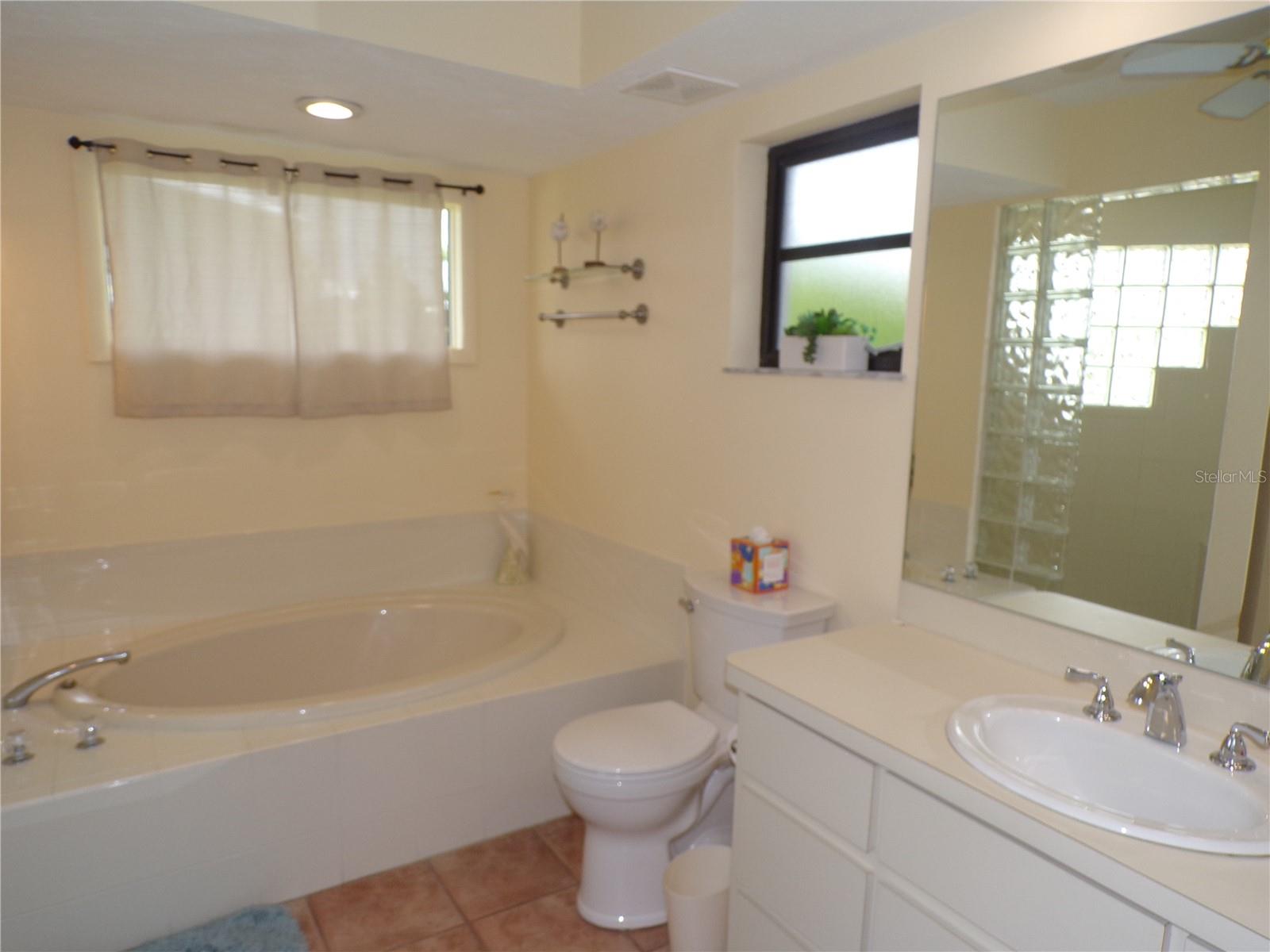 Image 42 of 56 For 1412 Grebe Court