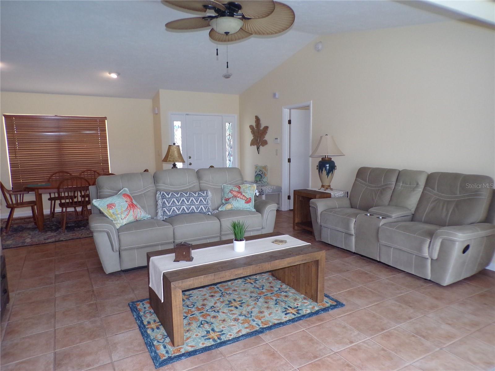 Image 5 of 56 For 1412 Grebe Court