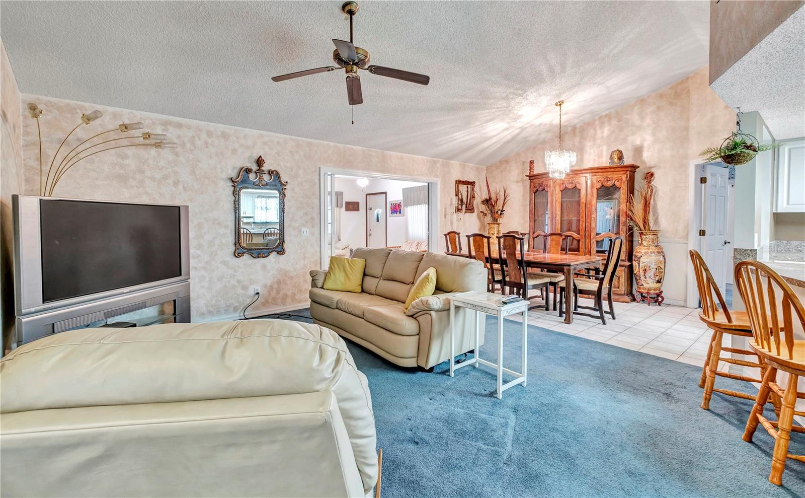 Image 8 of 32 For 20146 Lorenzo Avenue