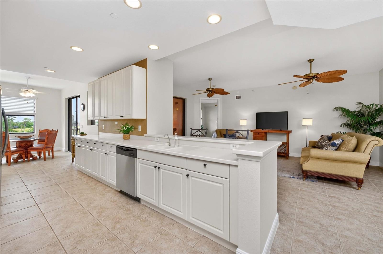 Image 13 of 67 For 24351 Baltic Ave  203