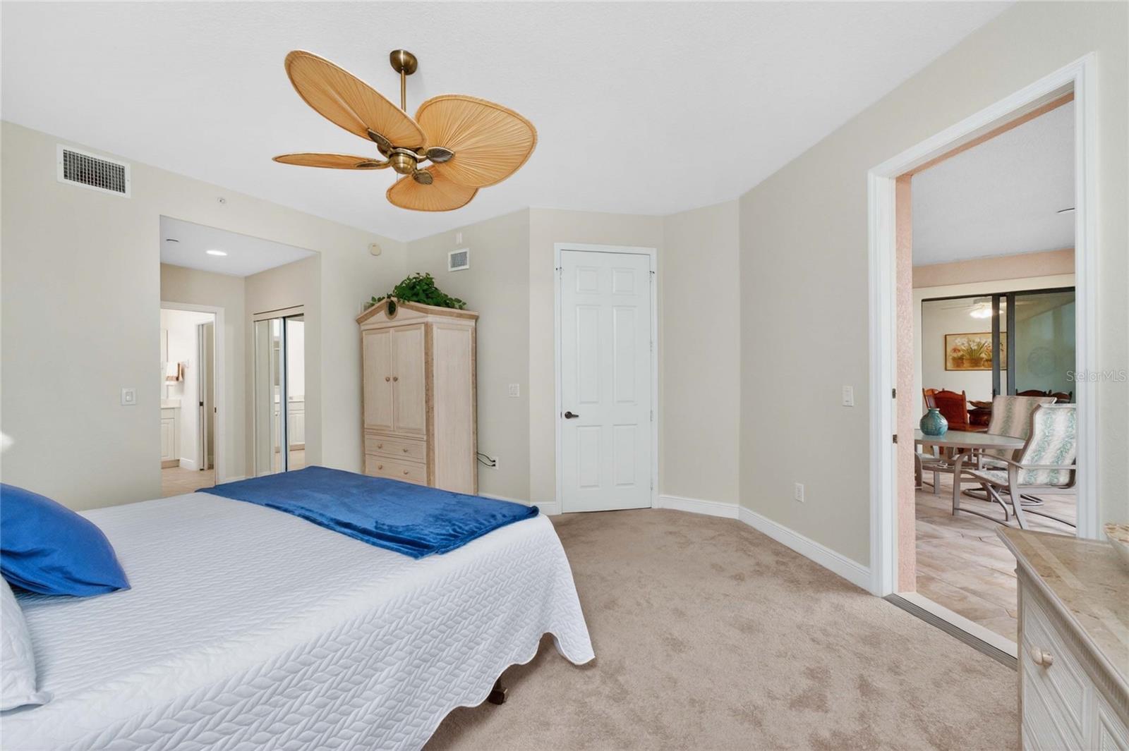 Image 31 of 67 For 24351 Baltic Ave  203