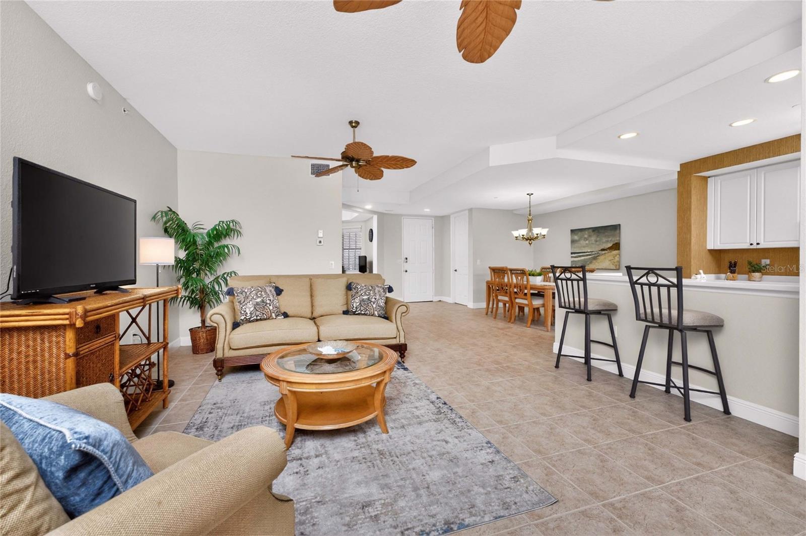 Image 8 of 67 For 24351 Baltic Ave  203
