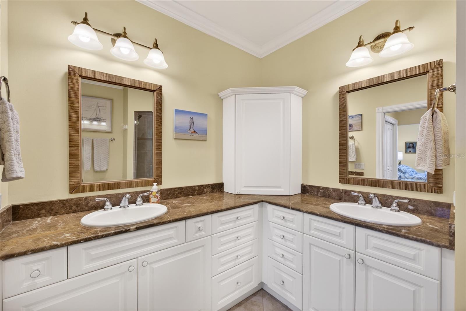 Image 18 of 46 For 3239 Purple Martin Drive 112