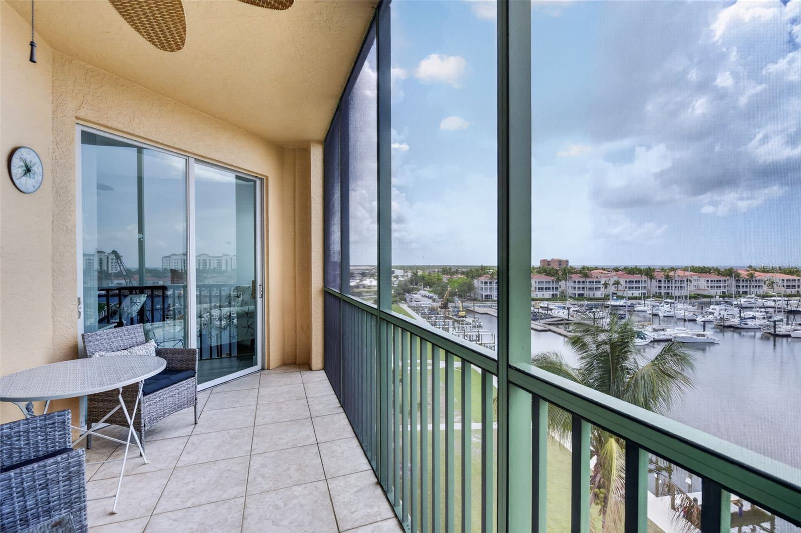 Image 22 of 47 For 2090 Matecumbe Key Road 1603