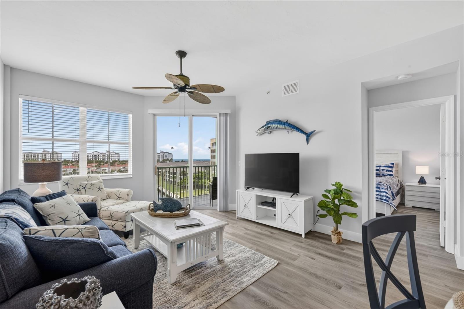 Image 25 of 47 For 2090 Matecumbe Key Road 1603