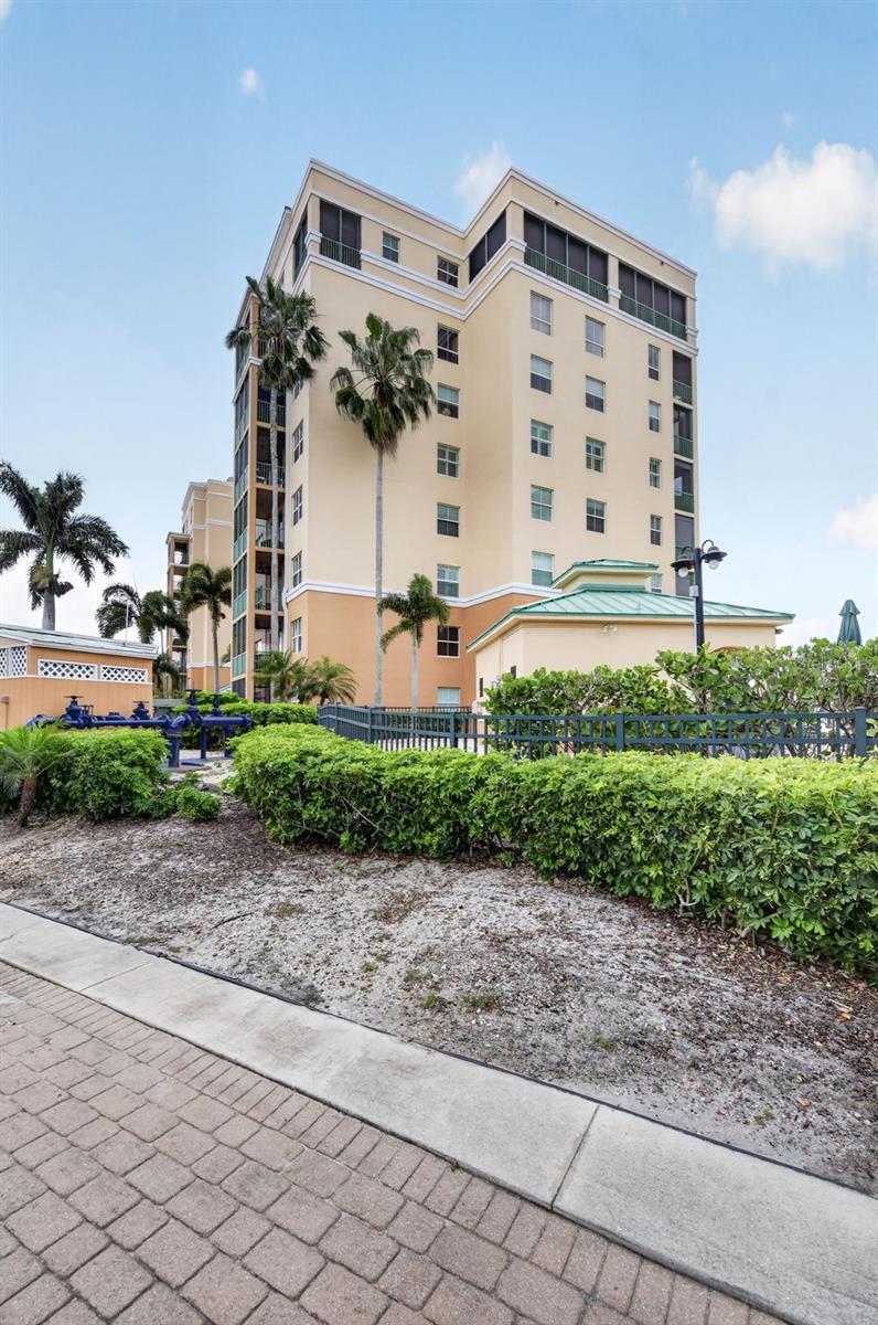 Image 47 of 47 For 2090 Matecumbe Key Road 1603