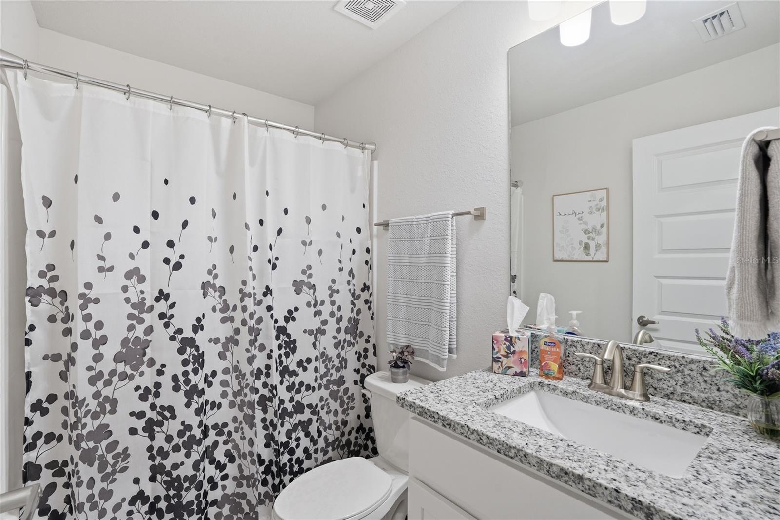 Image 21 of 28 For 25612 Deep Creek Boulevard