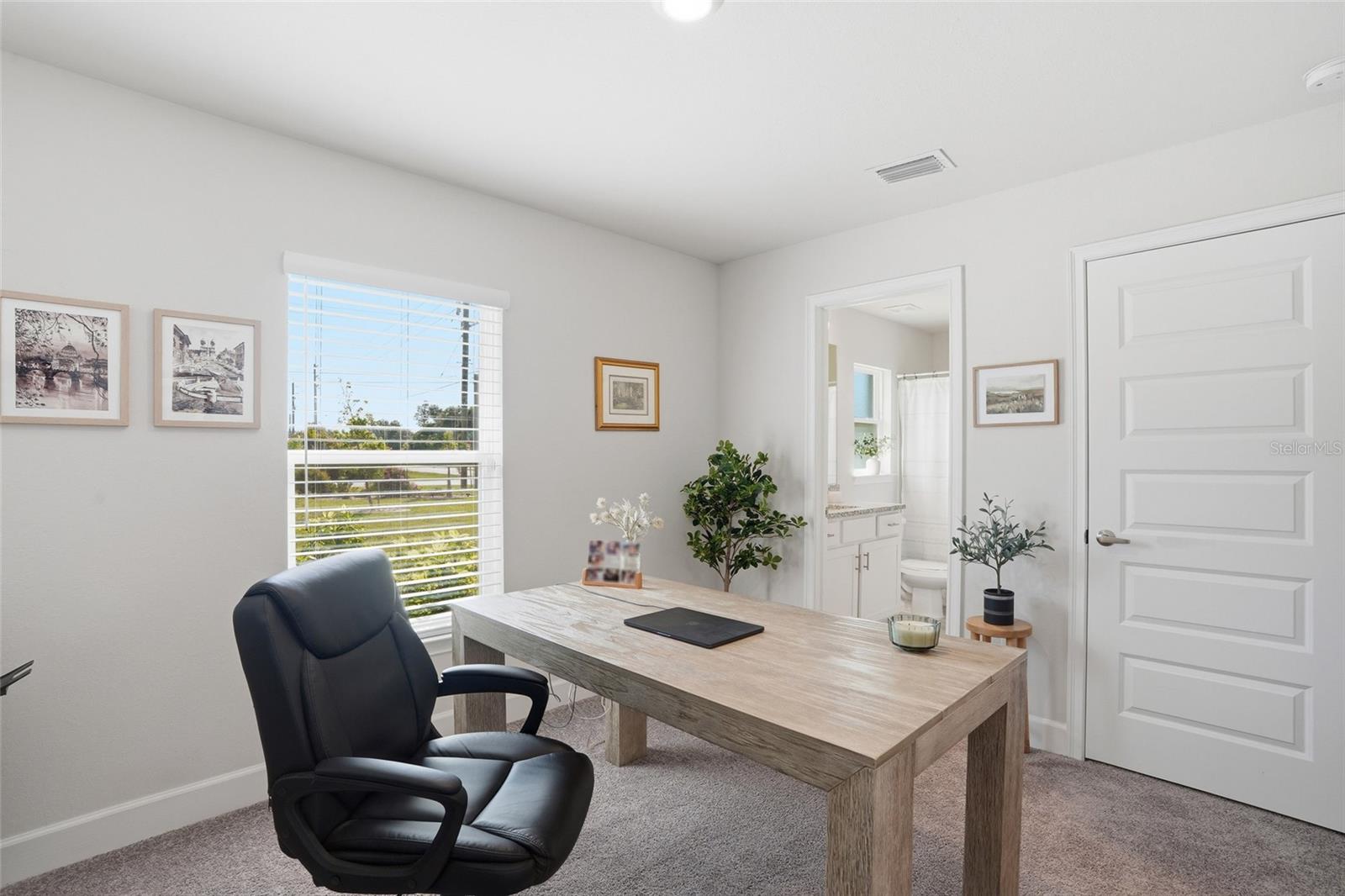 Image 23 of 28 For 25612 Deep Creek Boulevard