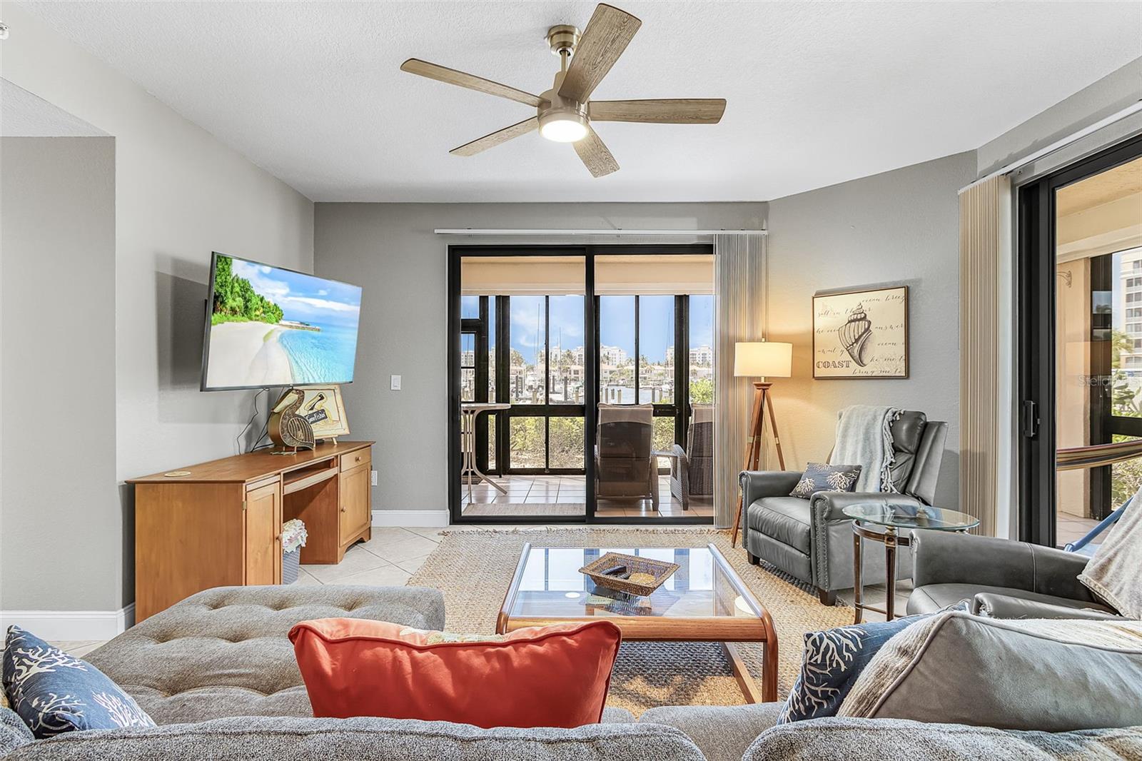 Image 10 of 58 For 3020 Matecumbe Key Road 106