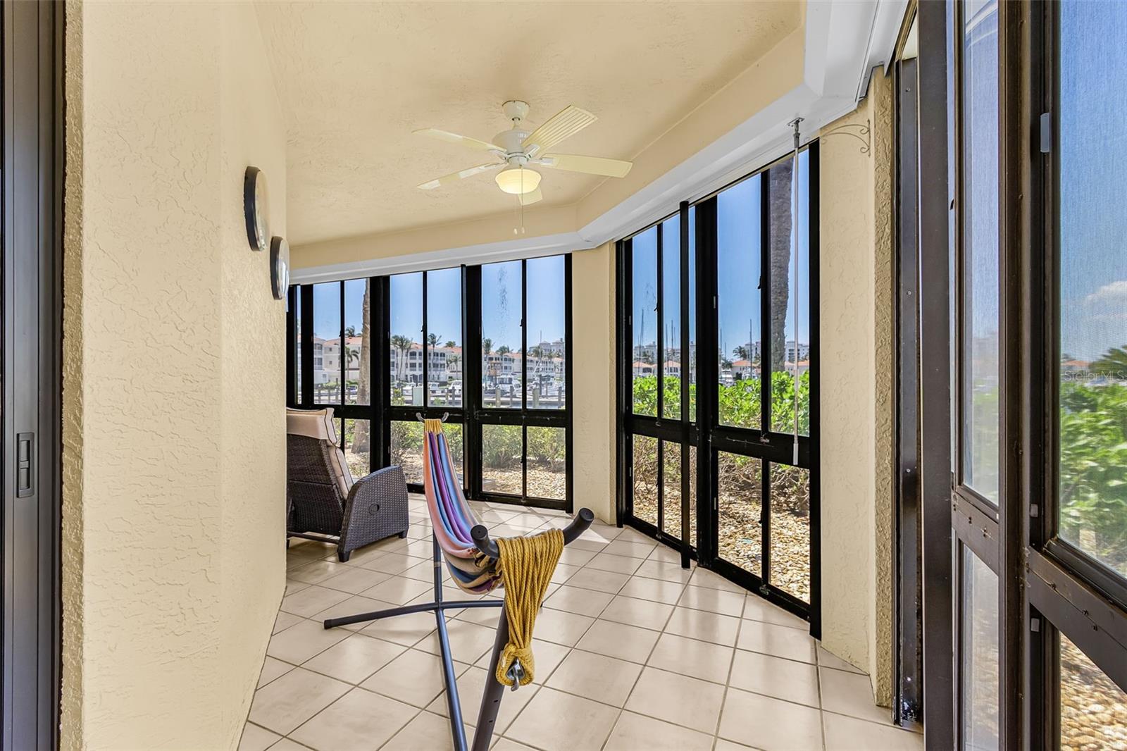 Image 12 of 58 For 3020 Matecumbe Key Road 106