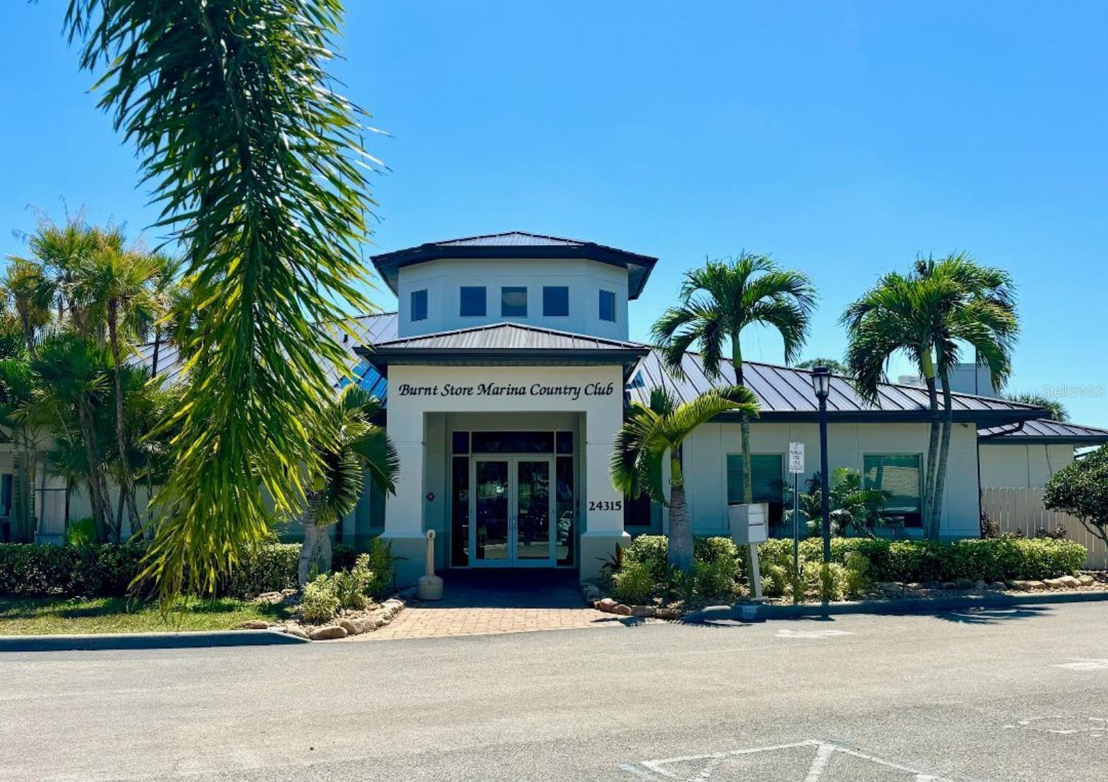 Image 53 of 58 For 3020 Matecumbe Key Road 106