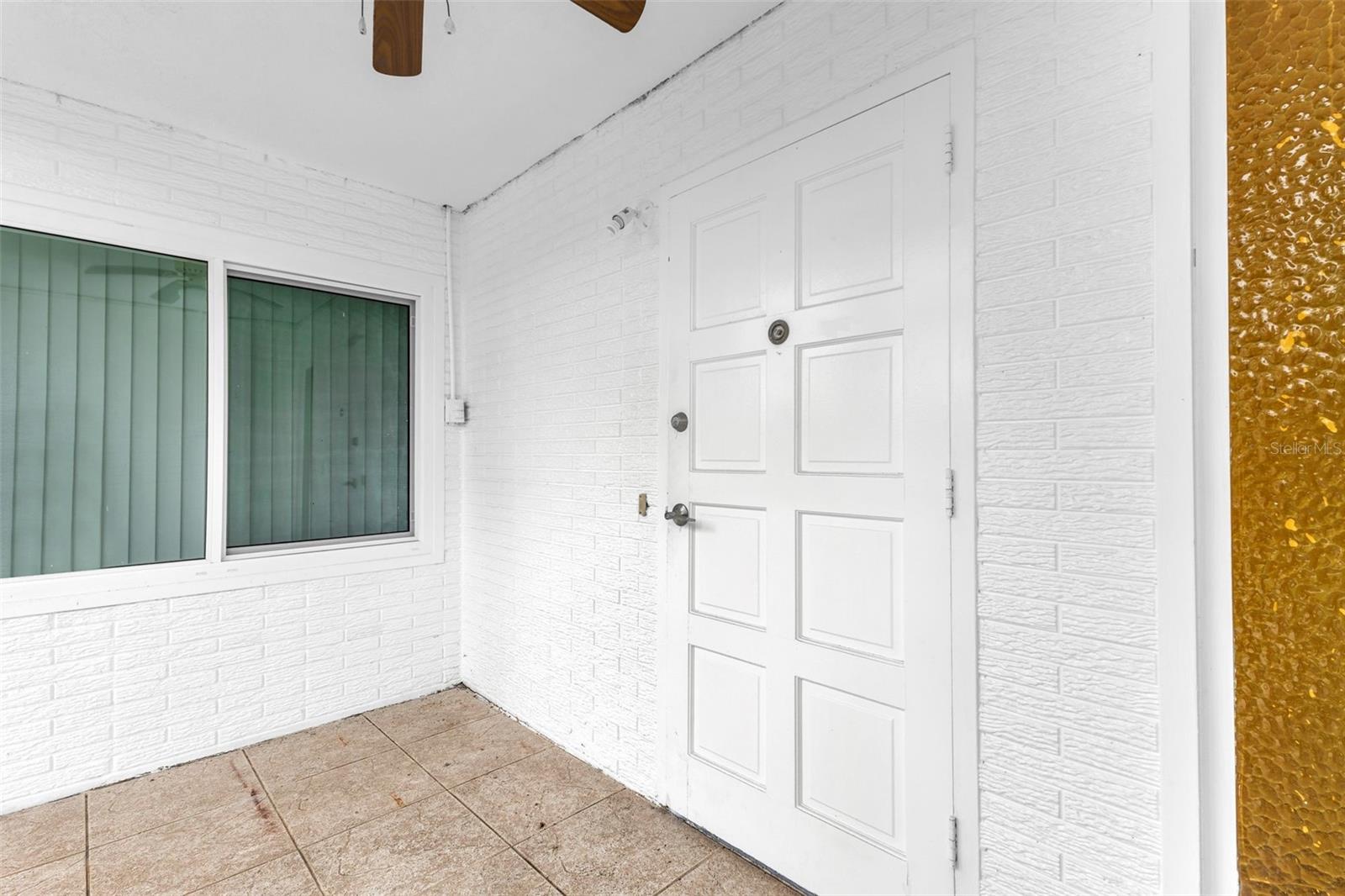 Image 17 of 43 For 5527 Fairway Drive S