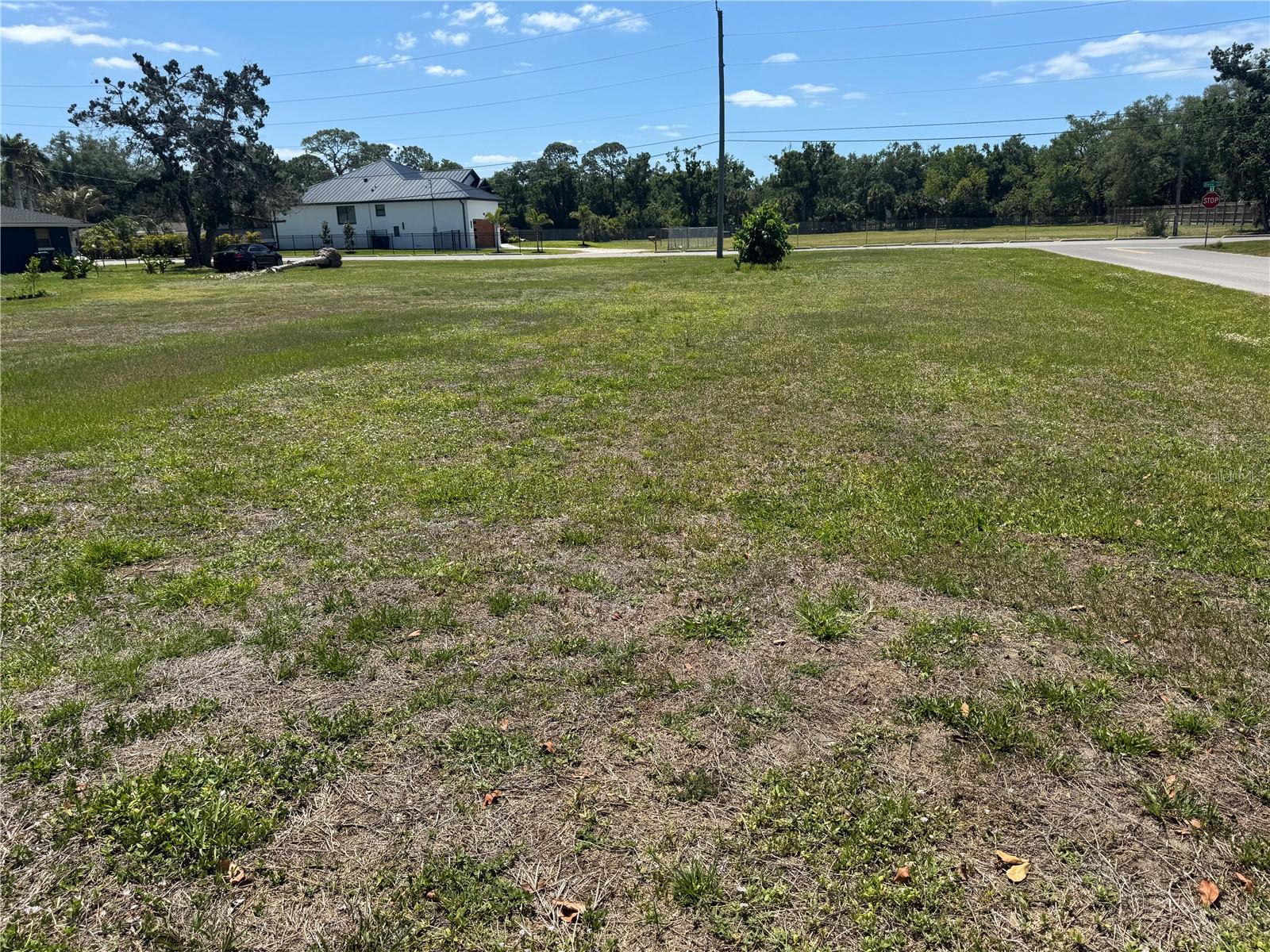 Image 4 of 5 For Bonita Avenue