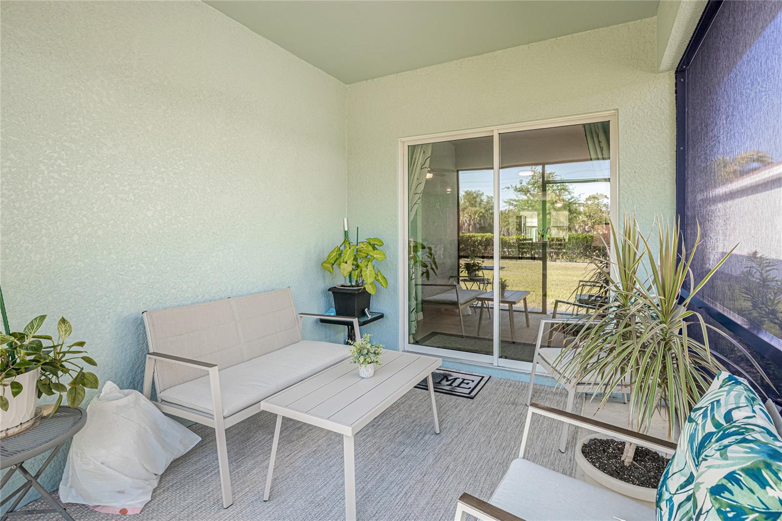 Image 34 of 49 For 25292 Lenox Circle