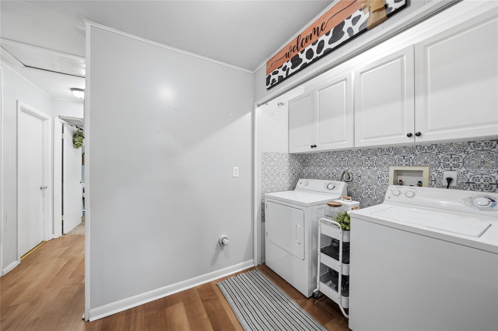 Image 20 of 40 For 2403 Pointer Avenue