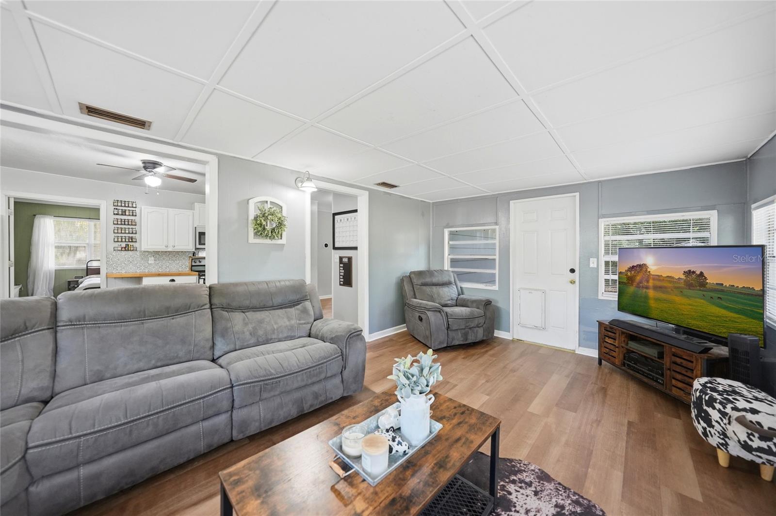 Image 7 of 40 For 2403 Pointer Avenue