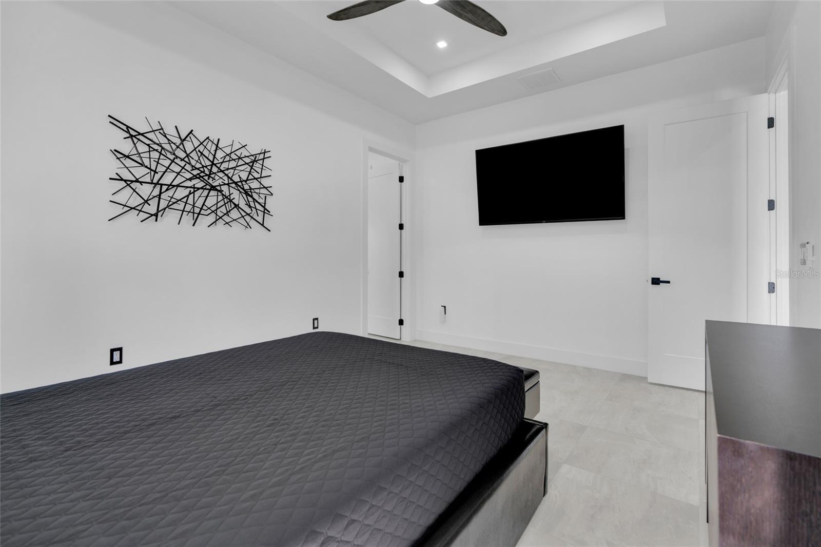 Image 19 of 34 For 3510 9th Court W