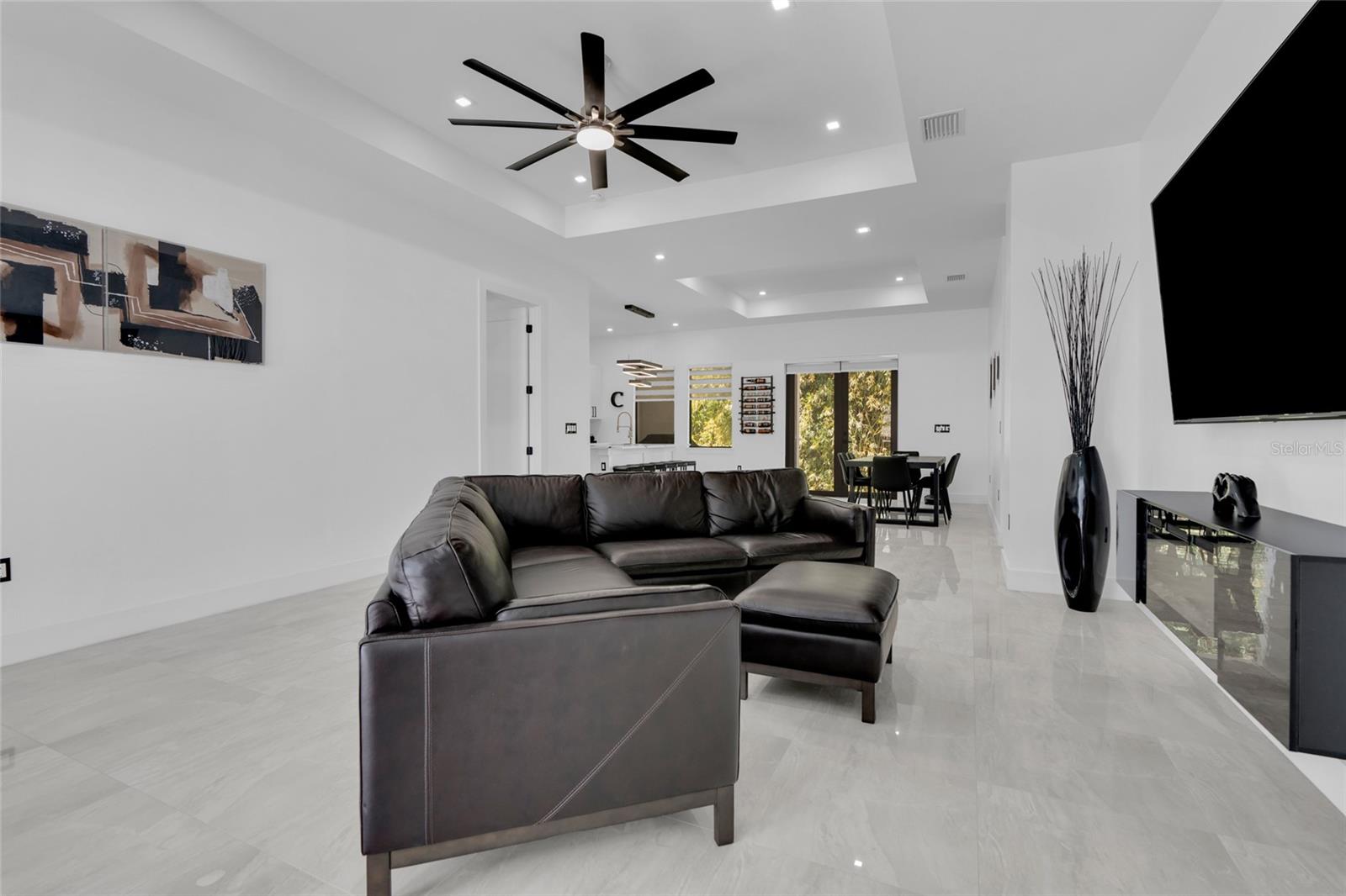 Image 6 of 34 For 3510 9th Court W