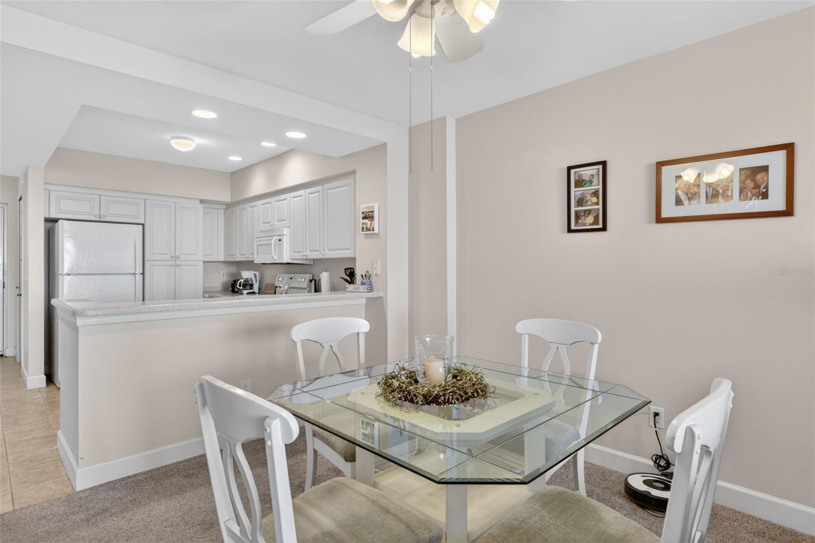 Image 13 of 31 For 3191 Matecumbe Key Road 304