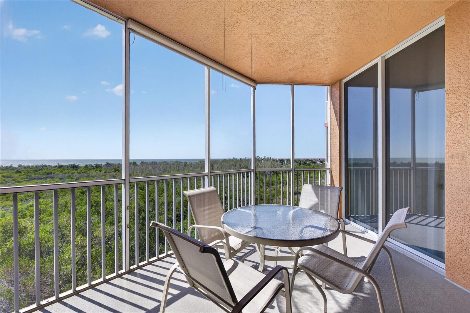 Image 19 of 31 For 3191 Matecumbe Key Road 304