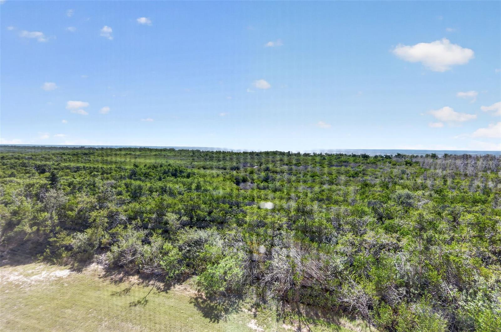 Image 21 of 31 For 3191 Matecumbe Key Road 304