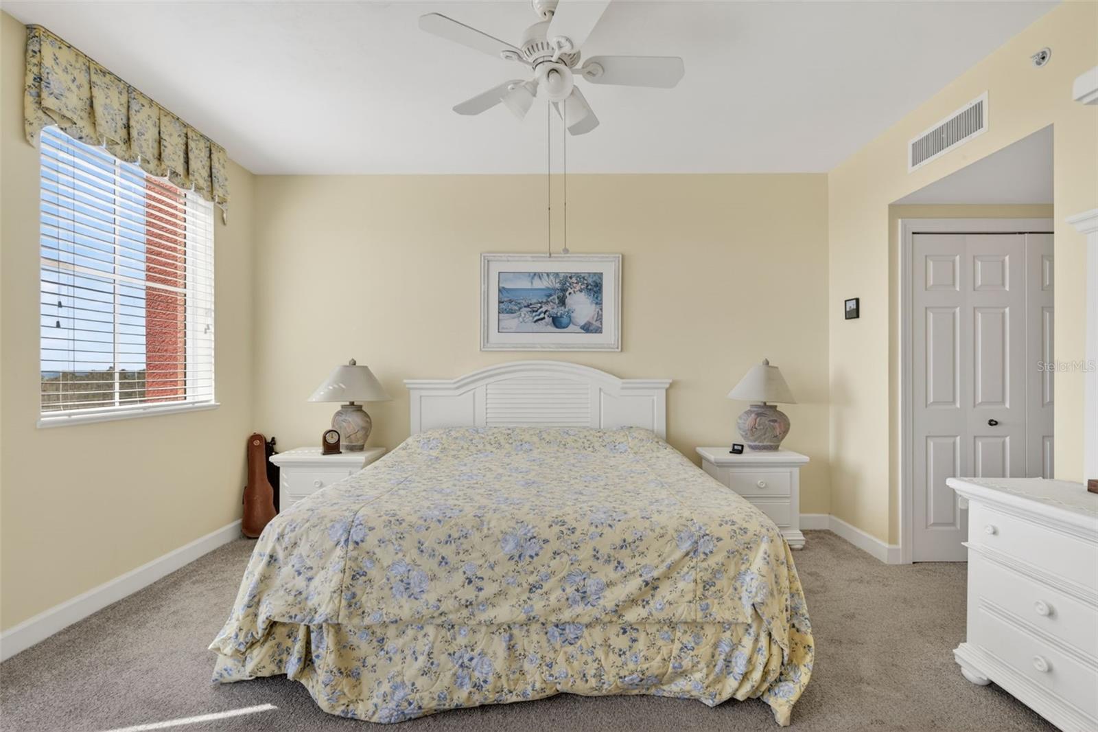 Image 23 of 31 For 3191 Matecumbe Key Road 304