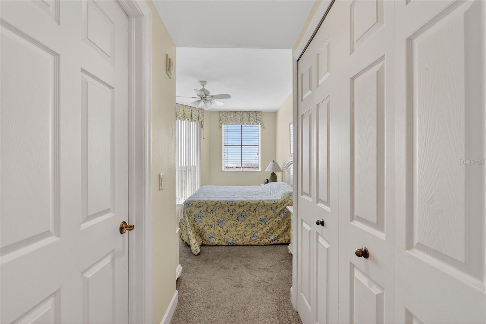 Image 24 of 31 For 3191 Matecumbe Key Road 304