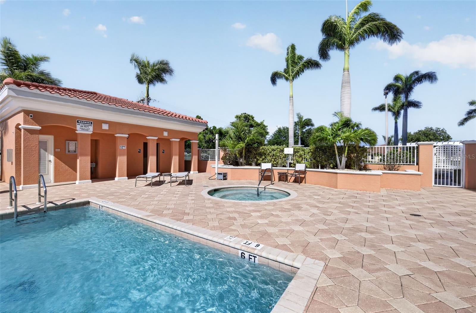 Image 30 of 31 For 3191 Matecumbe Key Road 304